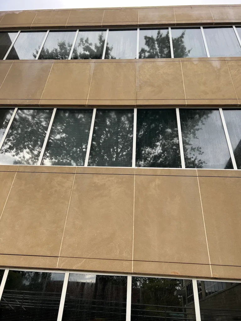 building washing